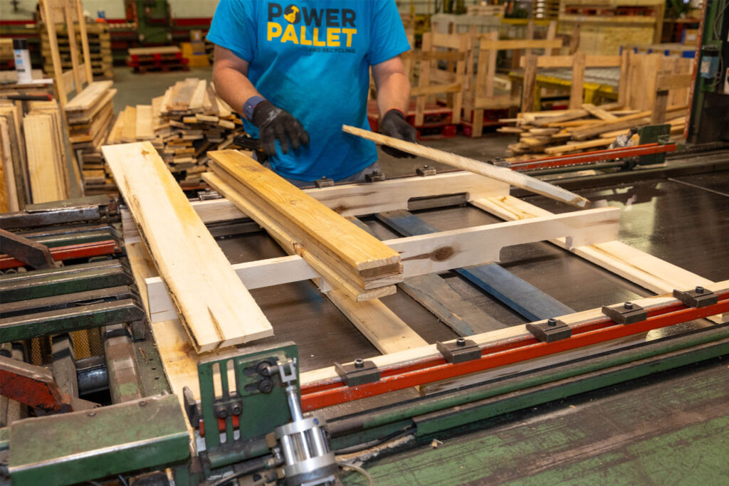 Power Pallet Combo and Recycled Pallets